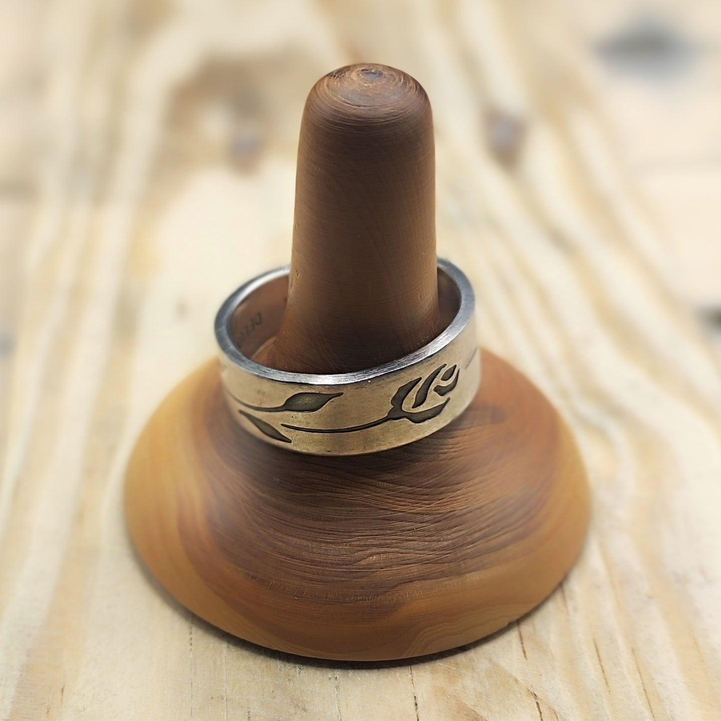 Stainless steel floral ring