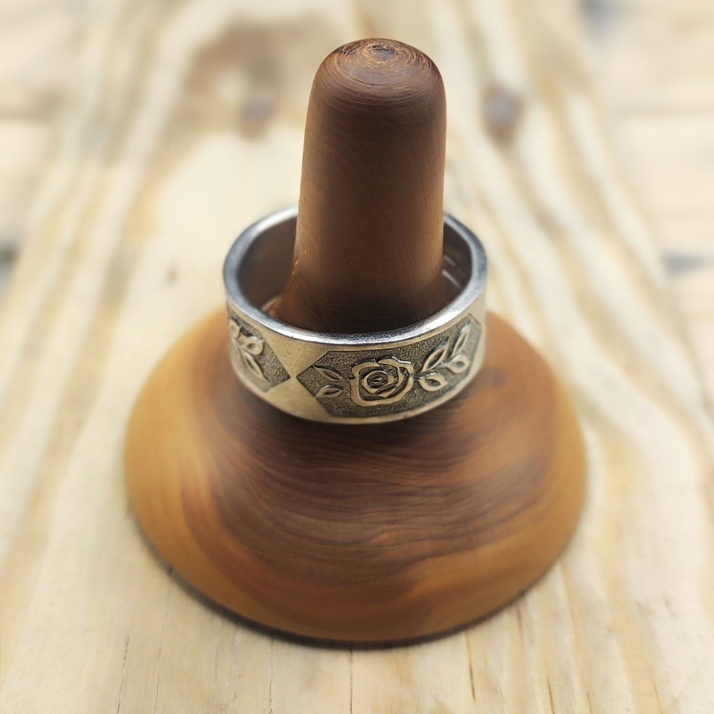 Stainless steel floral ring