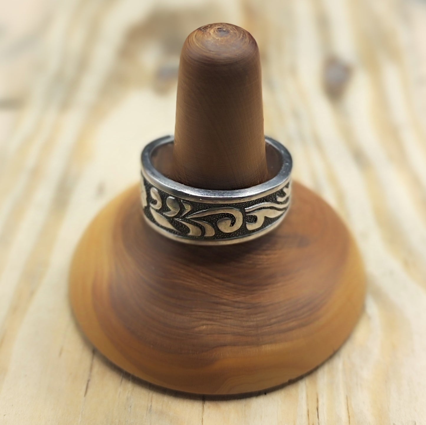 Stainless steel floral ring