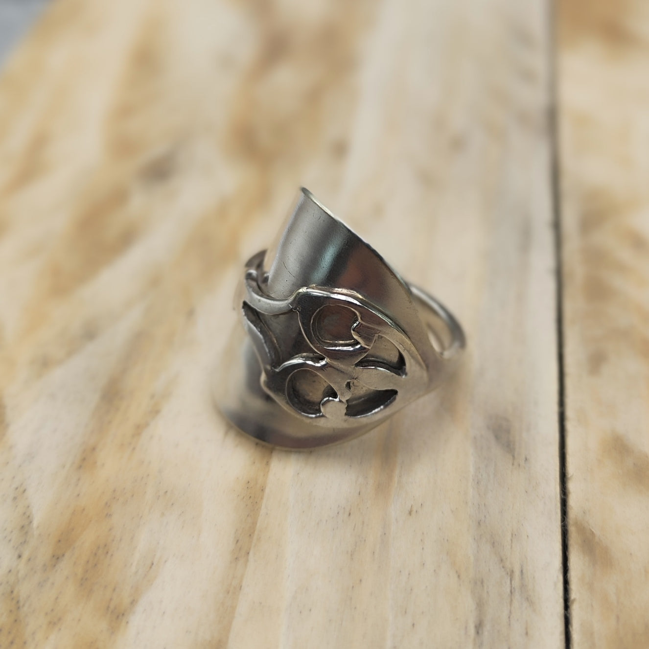 Chunky wrap around spoon ring