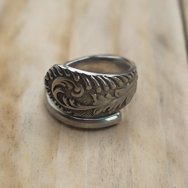 Wrap around spoon Ring Silver Plated
