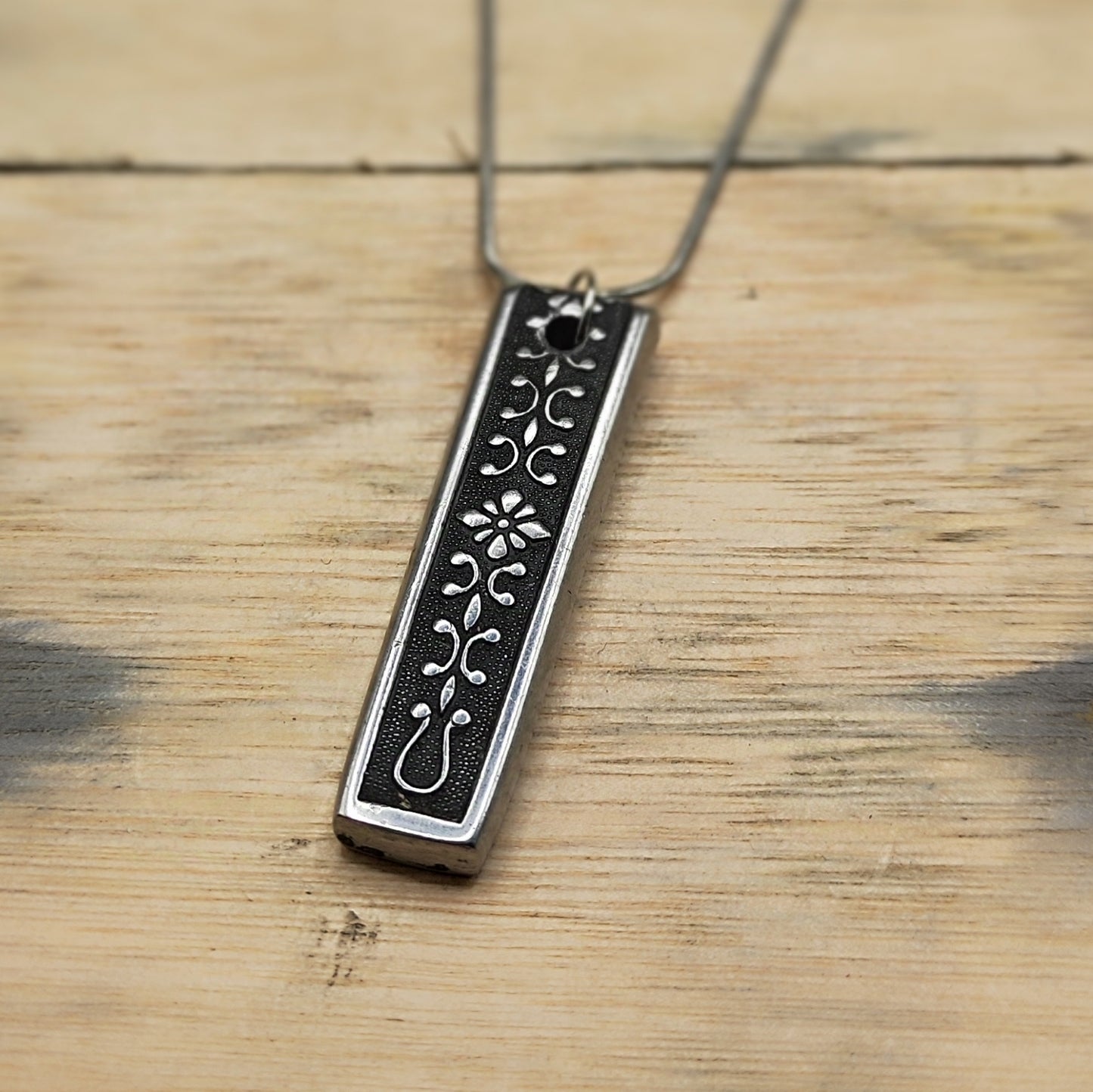 Stainless steel Pendant & chain