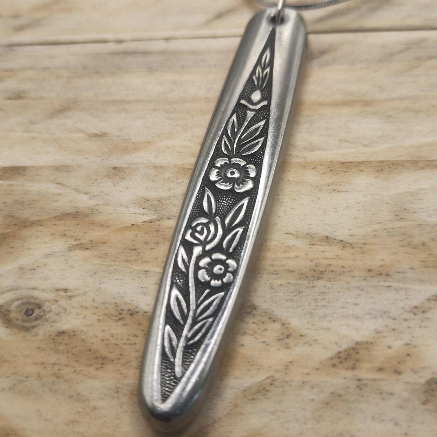 Stainless steel Pendant & chain