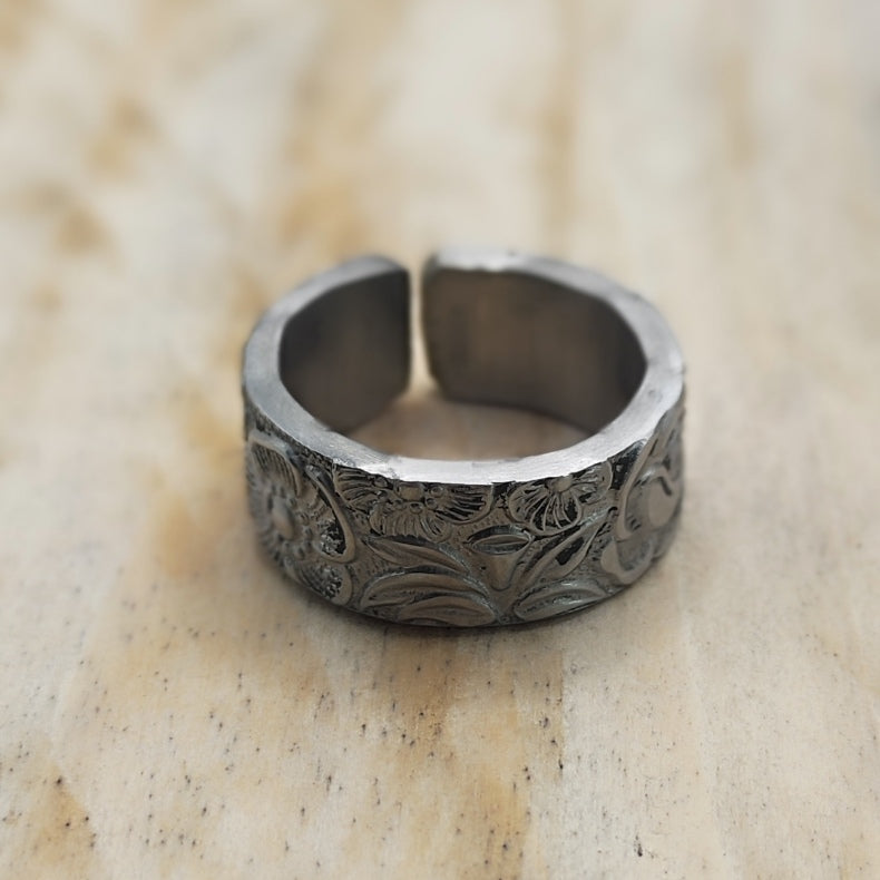 Stainless steel floral ring