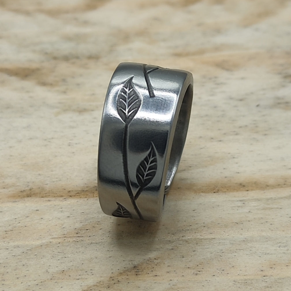 Stainless steel floral ring
