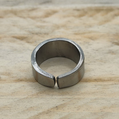 Stainless steel floral ring