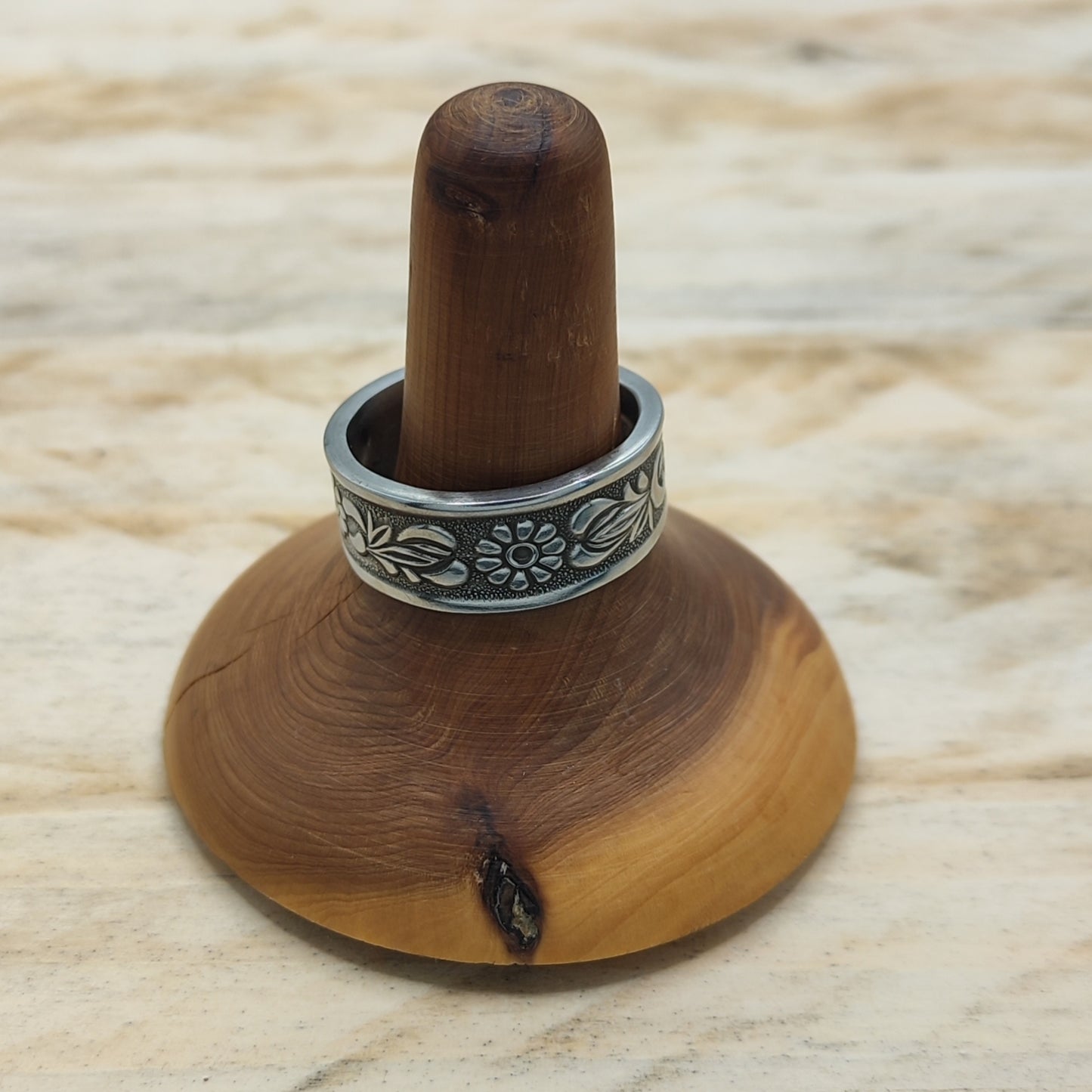 Stainless steel floral ring