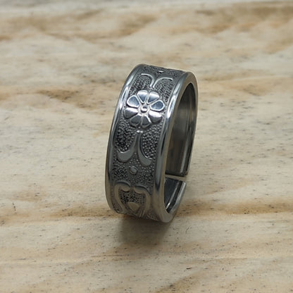 Stainless steel floral ring
