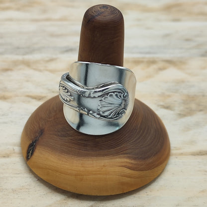 Chunky wrap around full spoon ring