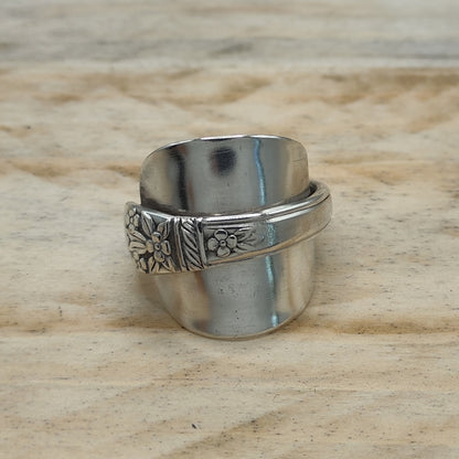 Chunky wrap around full spoon ring