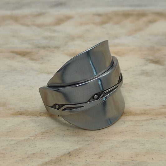 Chunky wrap around full spoon ring SS