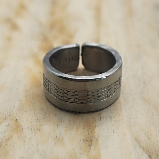 Stainless steel Geometric ring