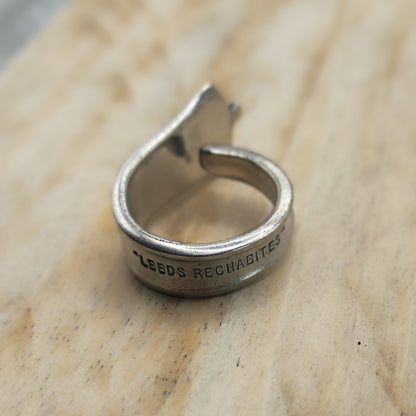 1937 Coronation Winged spoon Ring Silver Plated