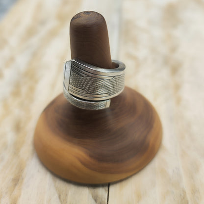 Art Deco style wrap around spoon ring