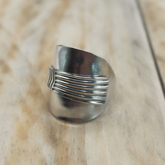 Chunky wrap around spoon ring