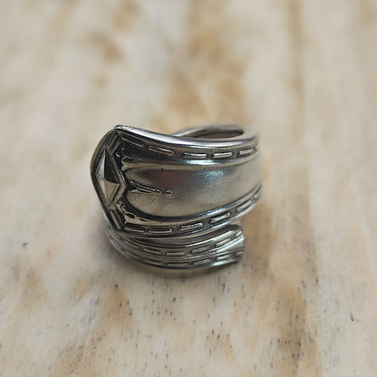 Wrap around spoon Ring Silver Plated