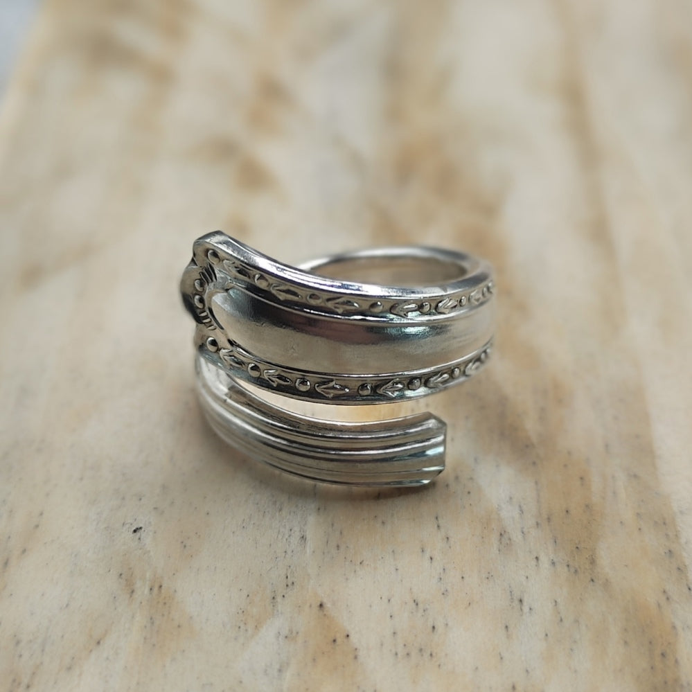 Wrap around spoon Ring Silver Plated