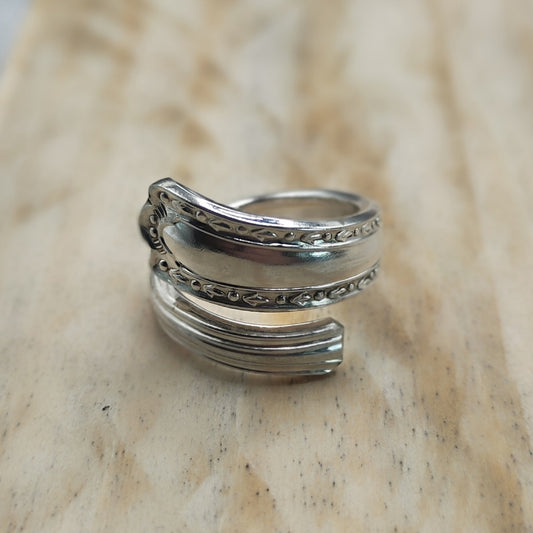 Wrap around spoon Ring Silver Plated