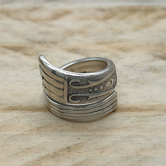 Wrap around spoon ring Silver plated