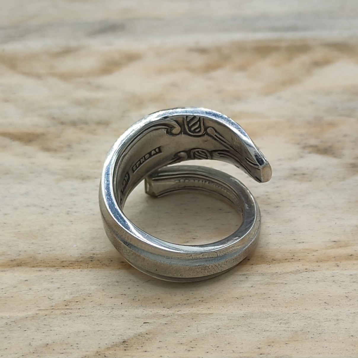 Wrap around spoon ring Silver plated