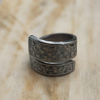 Wrap around spoon ring Stainless steel