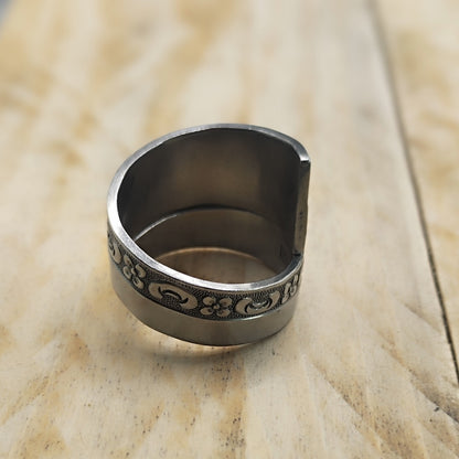 Wrap around spoon ring Stainless steel