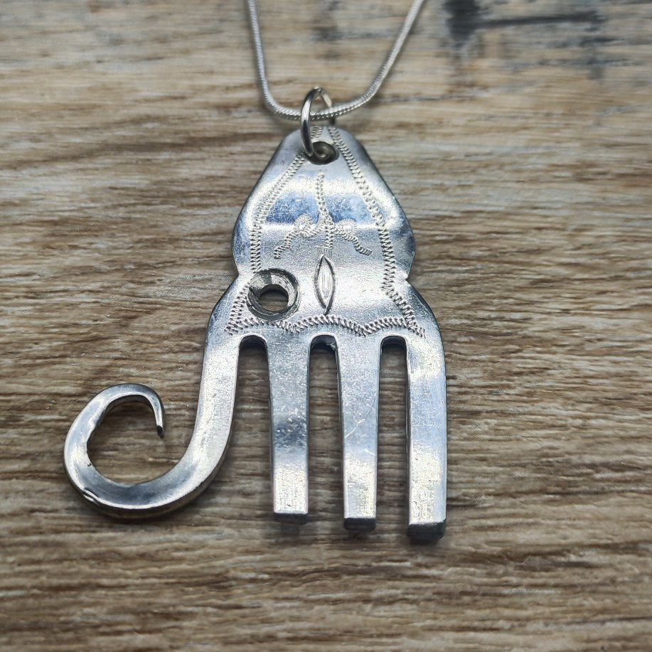 Silver-plated Elephant necklace & chain