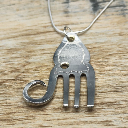 Silver-plated Elephant necklace & chain