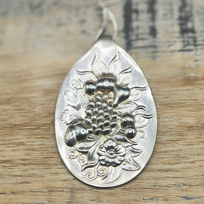 Silver plated Pendant & chain