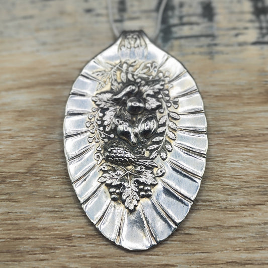 Silver plated Pendant & chain