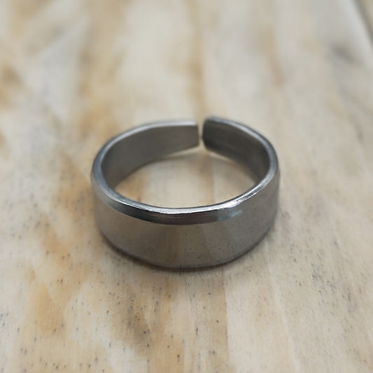 Stainless steel minimalistic ring