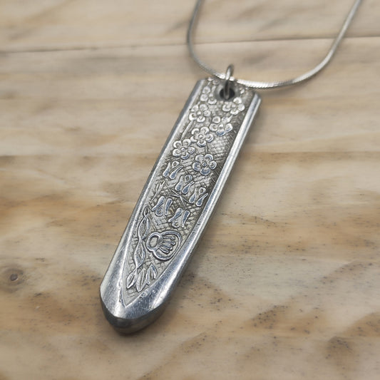 Stainless steel Pendant & chain