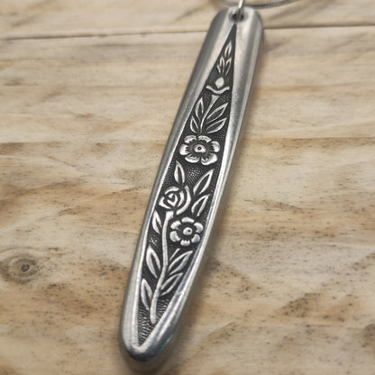 Stainless steel Pendant & chain