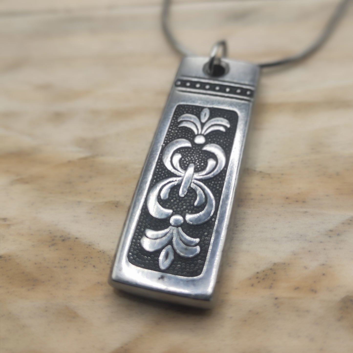 Stainless steel Pendant & chain